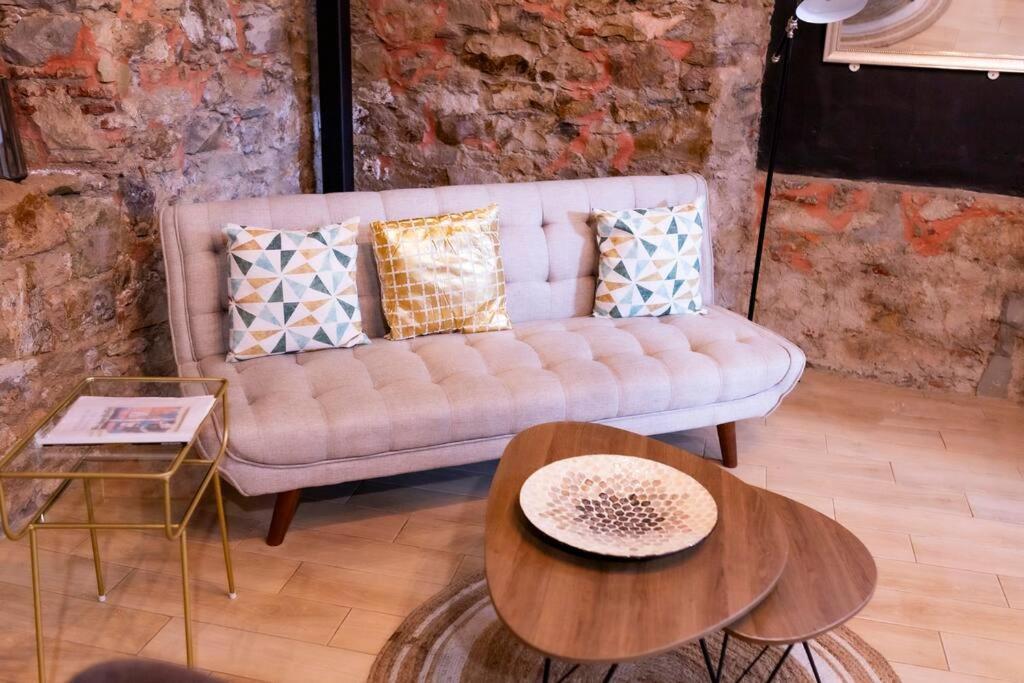 Historical Loft In Santa Ana: The Soul Of Appartement *